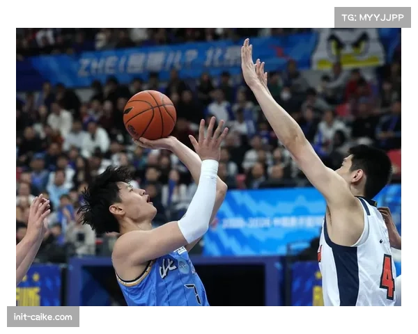 【2026年4月CBA联赛·人物·动态北京首钢主帅莱登确认下赛季不再执教，俱乐部已启动选帅程序